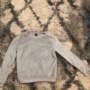 Gray soft long sleeve shirt, size XS, fits like S